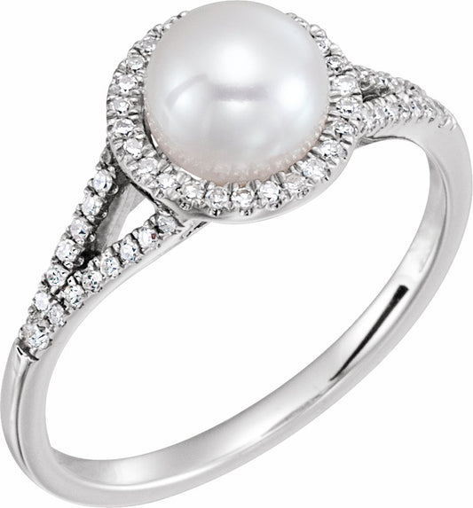 14K White Freshwater Cultured Pearl & 1/5 CTW Diamond Ring