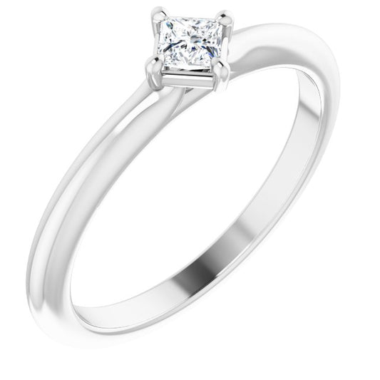 14K White 1/6 CTW Diamond Solitaire Ring