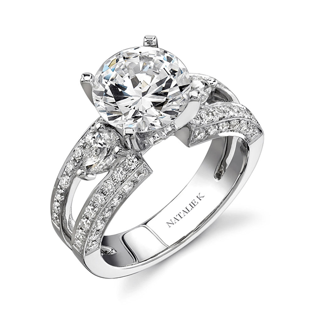 14k White Gold Split Shank Pear Shaped Side Diamond Semi Mount
